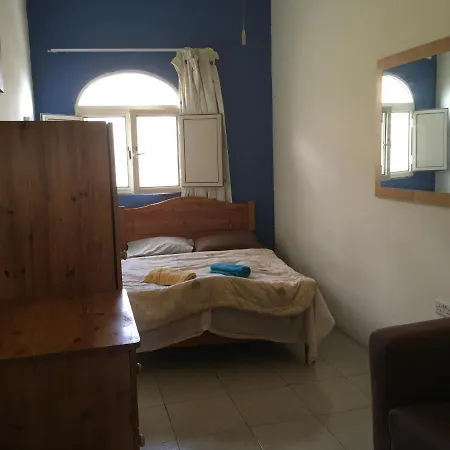 Butts Annex Dormitory